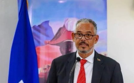 30 ans de la PNH : Le Premier ministre rend hommage au courage des policiers haïtiens