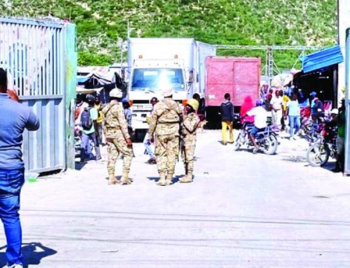 En RD, des acheteurs haïtiens refusent d'entrer dans le marché de Malpasse