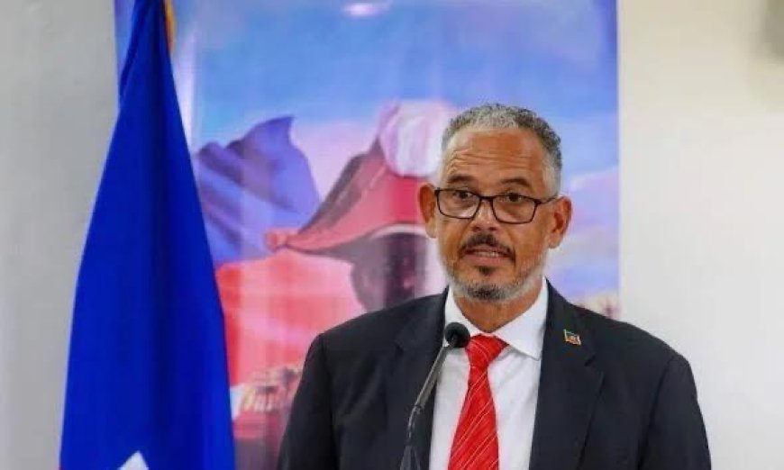 30 ans de la PNH : Le Premier ministre rend hommage au courage des policiers haïtiens