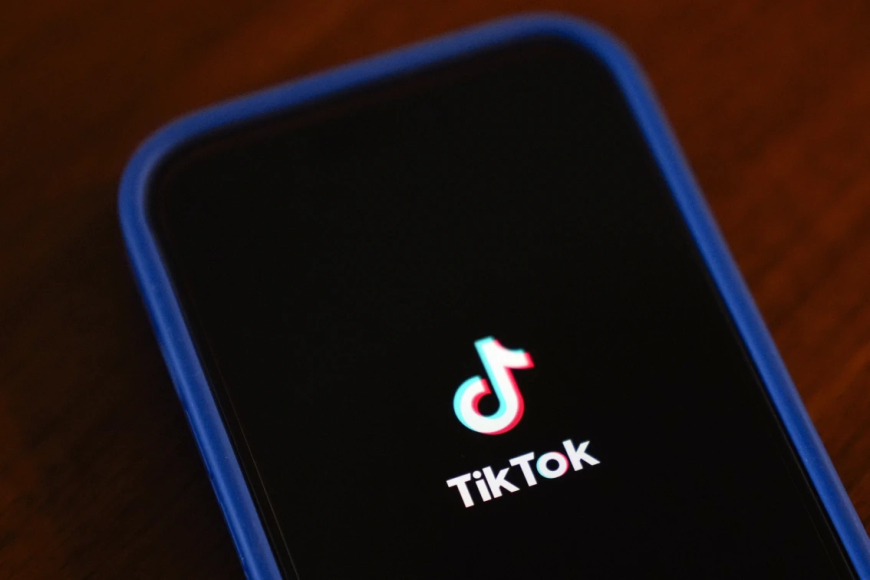 États-Unis : Trump prolonge pour la troisième fois le délai d'interdiction de TikTok